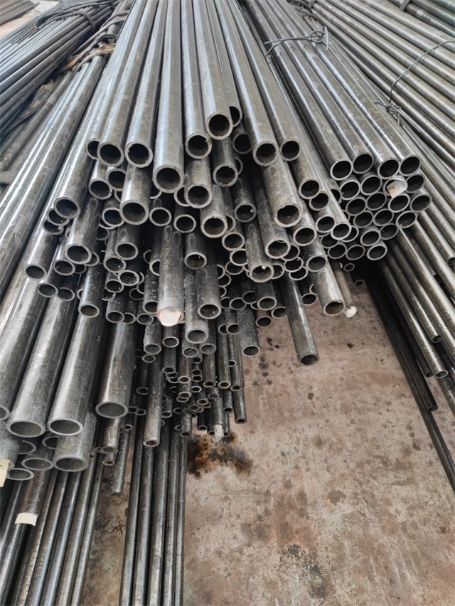 青海精密光亮无缝钢管厂